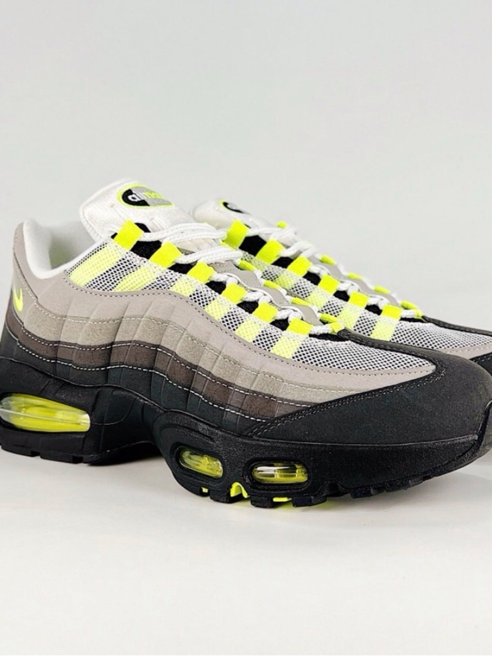 Nike Men's Grey and Neon Yellow Air-Inspired Sneakers